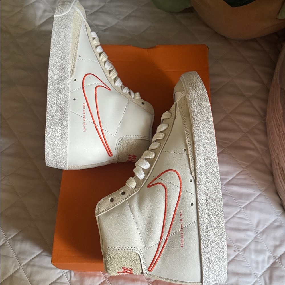 Nike Summit White and Orange Blazer Mid '77 SE